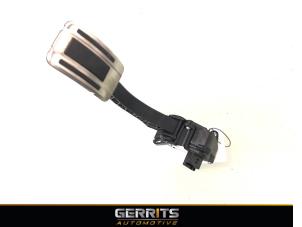 Used Accelerator pedal Peugeot 5008 II (M4/MC/MJ/MR) 1.6 THP 16V Price € 19,99 Margin scheme offered by Gerrits Automotive