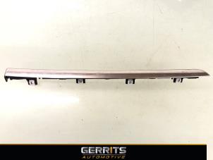 Used Decorative strip Peugeot 5008 II (M4/MC/MJ/MR) 1.6 THP 16V Price € 19,99 Margin scheme offered by Gerrits Automotive