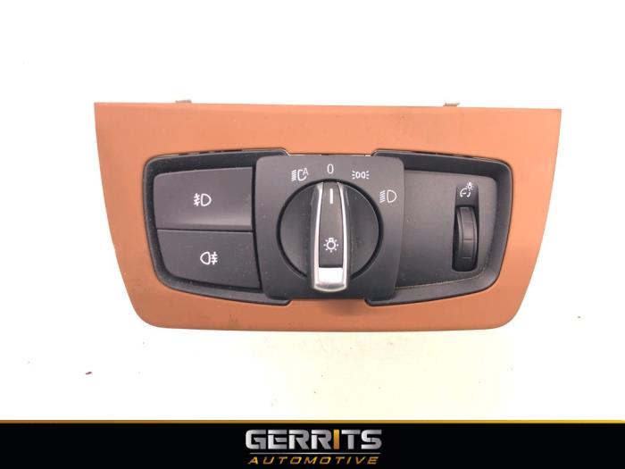Light switch from a BMW 4 serie (F33) 428i 2.0 Turbo 16V 2014