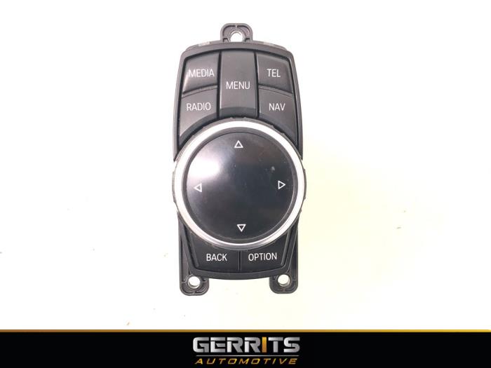 Begagnade MMI-brytare BMW 4 serie (F33) 428i 2.0 Turbo 16V Pris € 124,99 Marginaltabell erbjuds av Gerrits Automotive BV