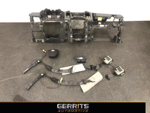 Usagé Kit + module airbag Opel Zafira Tourer (P12) 1.4 Turbo 16V ecoFLEX Prix € 999,99 Règlement à la marge proposé par Gerrits Automotive
