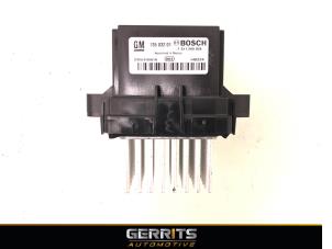 Used Heater resistor Opel Zafira Tourer (P12) 1.4 Turbo 16V ecoFLEX Price € 19,99 Margin scheme offered by Gerrits Automotive