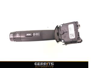 Usados Interruptor de indicador de dirección Opel Zafira Tourer (P12) 1.4 Turbo 16V ecoFLEX Precio € 19,99 Norma de margen ofrecido por Gerrits Automotive