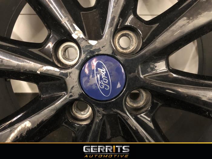Juego de llantas y neumáticos de un Ford Fiesta 6 (JA8) 1.0 EcoBoost 12V Sport 2015