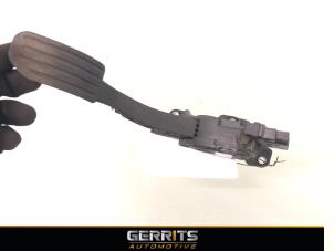 Used Accelerator pedal Volvo S80 (AR/AS) 3.0 T6 24V AWD Price € 29,99 Margin scheme offered by Gerrits Automotive