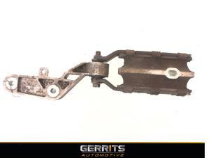 Used Engine mount Volvo S80 (AR/AS) 3.0 T6 24V AWD Price € 39,99 Margin scheme offered by Gerrits Automotive