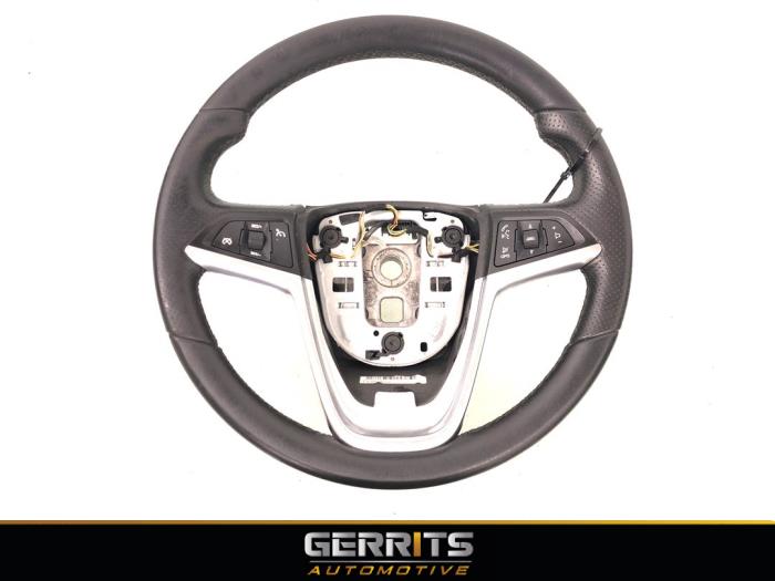 Używane Kierownica Opel Astra J (PC6/PD6/PE6/PF6) 1.4 Turbo 16V Cena € 99,99 Procedura marży oferowane przez Gerrits Automotive BV