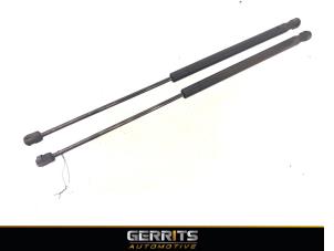Used Set of tailgate gas struts Ford Mondeo IV 2.0 TDCi 140 16V Price € 24,99 Margin scheme offered by Gerrits Automotive