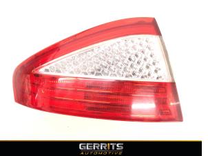 Used Taillight, left Ford Mondeo IV 2.0 TDCi 140 16V Price € 49,99 Margin scheme offered by Gerrits Automotive