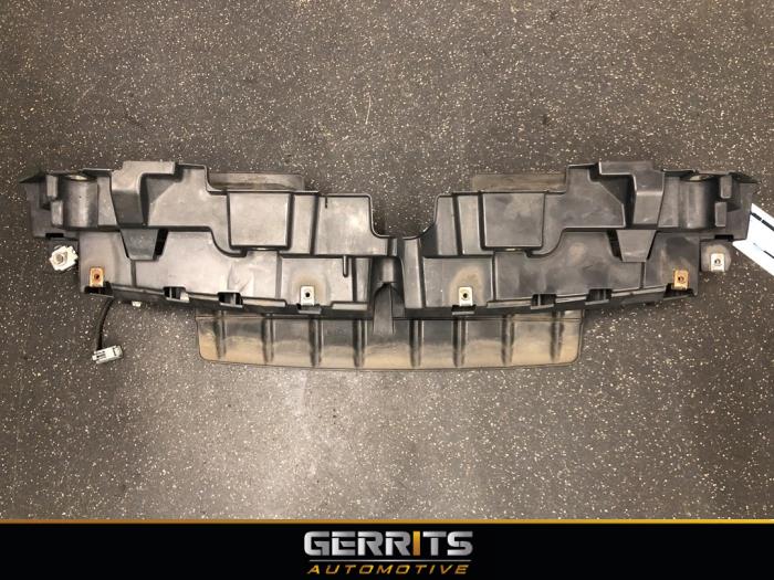 Begagnade Front Fiat Grande Punto (199) 1.3 JTD Multijet 16V 85 Actual Pris € 34,99 Marginaltabell erbjuds av Gerrits Automotive BV