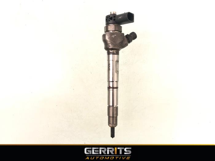 Usagé Injecteurs Skoda Fabia III Combi (NJ5) 1.4 TDI 16V 90 Greentech Prix € 74,99 Règlement à la marge proposé par Gerrits Automotive BV