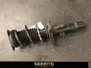 Used Front shock absorber rod, right Renault Megane IV Estate (RFBK) 1.0 TCE Price € 74,99 Margin scheme offered by Gerrits Automotive