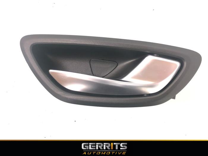 Rear door handle 4-door, right from a Renault Megane IV Estate (RFBK) 1.0 TCE 2021