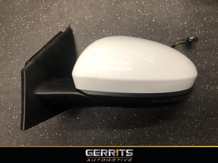 Wing mirror, left from a Renault Megane IV Estate (RFBK) 1.0 TCE 2021