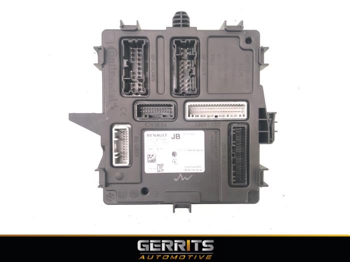 Used Body control computer Renault Megane IV Estate (RFBK) 1.0 TCE Price € 174,99 Margin scheme offered by Gerrits Automotive BV