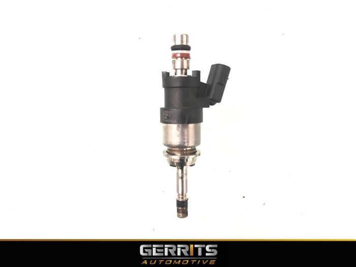 Usagé Injecteur (injection essence) Opel Astra K Sports Tourer 1.2 Turbo 12V Prix € 74,99 Règlement à la marge proposé par Gerrits Automotive BV