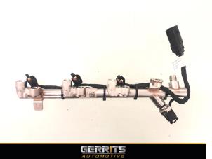 Used Fuel injector nozzle Opel Astra K Sports Tourer 1.2 Turbo 12V Price € 74,99 Margin scheme offered by Gerrits Automotive