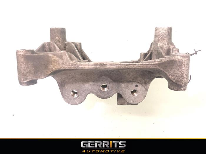 Gebrauchte Motorlager Opel Astra K Sports Tourer 1.2 Turbo 12V Preis € 29,99 Margenregelung angeboten von Gerrits Automotive BV