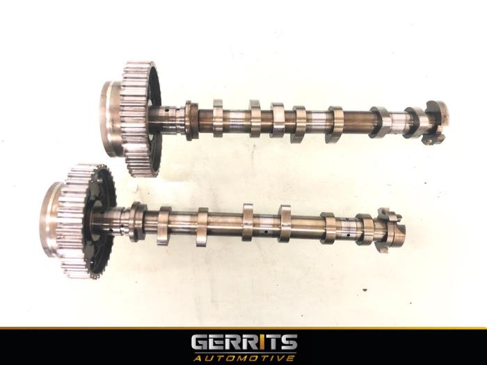 Usagé Kit arbre à cames Opel Grandland (X) 1.2 Turbo 12V Prix € 349,99 Règlement à la marge proposé par Gerrits Automotive BV