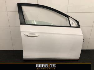 Usagé Porte avant droite Hyundai Ioniq Electric Prix € 499,99 Règlement à la marge proposé par Gerrits Automotive