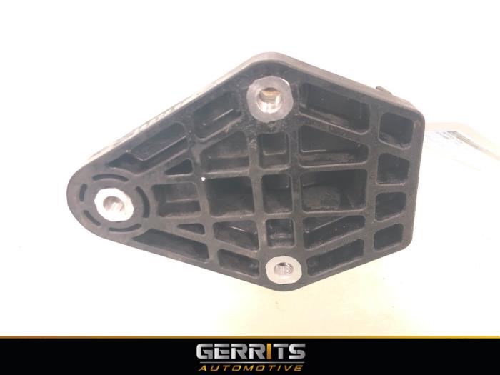 Engine mount from a Hyundai Ioniq EV 2018