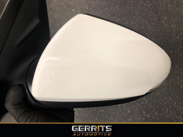 Wing mirror, left Hyundai Ioniq 1.6 GDI 16V Hybrid - 87610G2140 ORIGINEEL