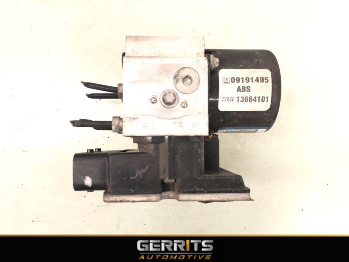 Usagé Bloc ABS Opel Vectra C Caravan 1.8 16V Prix € 39,99 Règlement à la marge proposé par Gerrits Automotive BV