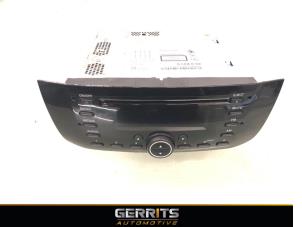 Used Radio CD player Fiat Punto III (199) 0.9 TwinAir Turbo 100 Price € 99,99 Margin scheme offered by Gerrits Automotive