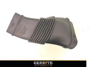 Used Air intake hose Volvo S60 II (FS) 2.4 D5 20V Price € 19,99 Margin scheme offered by Gerrits Automotive