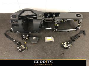 Usagé Kit + module airbag Volvo S60 II (FS) 2.4 D5 20V Prix € 1.999,99 Règlement à la marge proposé par Gerrits Automotive