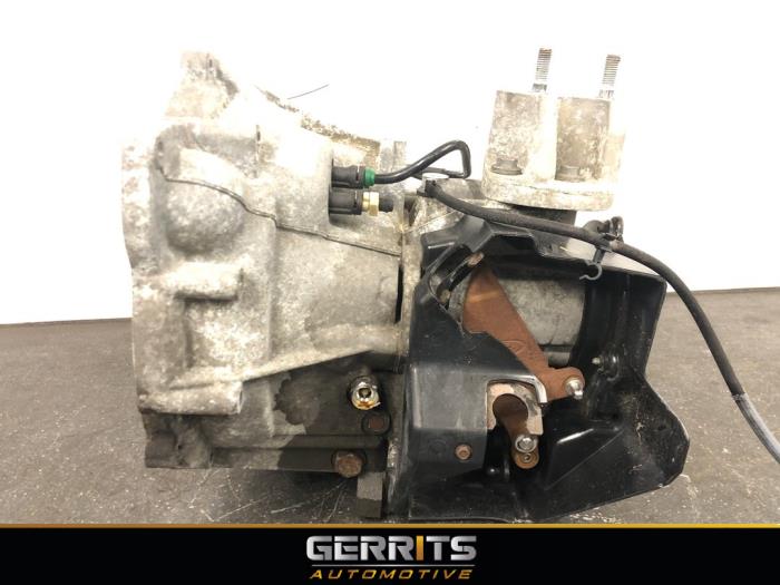 Gearbox from a Ford Fiesta 6 (JA8) 1.25 16V 2011