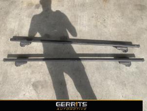 Used Roof rack kit Mercedes Vito (447.6) 1.6 111 CDI 16V Price € 181,49 Inclusive VAT offered by Gerrits Automotive