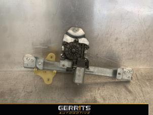 Used Rear door window mechanism 4-door, right Renault Clio IV (5R) 0.9 Energy TCE 90 12V Price € 24,99 Margin scheme offered by Gerrits Automotive