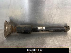Gebrauchte Stoßdämpfer links hinten BMW 1 serie (F20) 120i 1.6 16V Preis € 39,99 Margenregelung angeboten von Gerrits Automotive BV