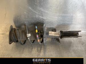 Used Front shock absorber rod, right Peugeot 5008 II (M4/MC/MJ/MR) 1.2 12V e-THP PureTech 130 Price € 99,99 Margin scheme offered by Gerrits Automotive