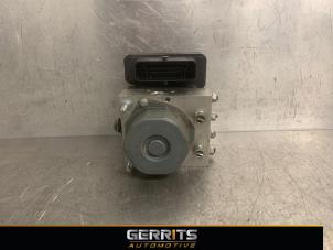 Used ABS pump Peugeot 108 1.0 12V Price € 74,99 Margin scheme offered by Gerrits Automotive