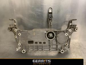 Subframe from a Audi Q3 (8UB/8UG) 2.0 16V TFSI 170 Quattro 2014