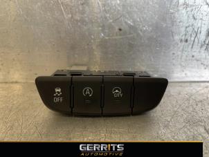 Used ESP switch Opel Karl 1.0 12V Price € 24,99 Margin scheme offered by Gerrits Automotive