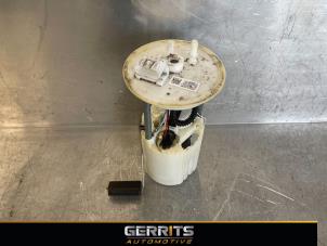 Used Electric fuel pump Opel Karl 1.0 12V Price € 74,99 Margin scheme offered by Gerrits Automotive