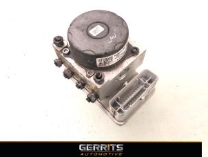 Used ABS pump Citroen C3 (SC) 1.6 HDi 92 Price € 74,99 Margin scheme offered by Gerrits Automotive