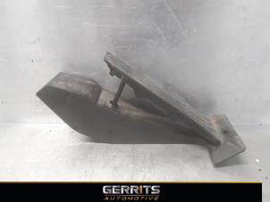 Used Accelerator pedal BMW 3 serie (E90) 318i 16V Price € 24,99 Margin scheme offered by Gerrits Automotive