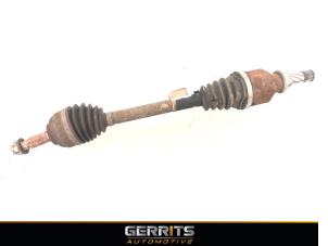 Used Front drive shaft, left Renault Clio III (BR/CR) 1.2 16V TCe 100 Price € 29,99 Margin scheme offered by Gerrits Automotive