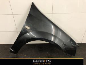 Used Front wing, right Dacia Logan MCV (KS) 1.4 Price € 49,99 Margin scheme offered by Gerrits Automotive