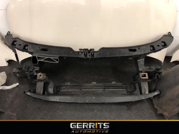 Front end, complete from a Volkswagen Transporter T5 2.0 TDI DRF 2013