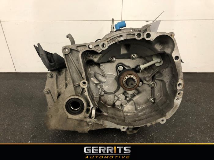 Gebrauchte Getriebe Renault Clio III (BR/CR) 1.2 16V TCe 100 Preis € 399,99 Margenregelung angeboten von Gerrits Automotive BV