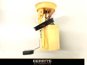 Used Electric fuel pump Volkswagen Transporter T5 2.0 TDI DRF Price € 90,74 Inclusive VAT offered by Gerrits Automotive