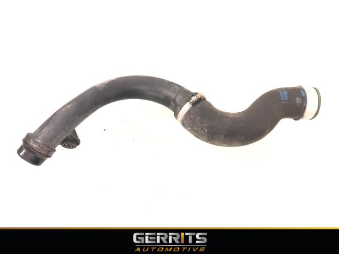 Usagé Tube intercooler Volkswagen Transporter T5 2.0 TDI DRF Prix € 42,34 Prix TTC proposé par Gerrits Automotive BV