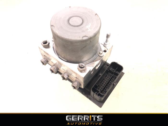 Begagnade ABS-pump Peugeot 308 (4A/C) 1.6 VTI 16V Pris € 149,99 Marginaltabell erbjuds av Gerrits Automotive BV