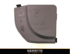 Used Battery cover Peugeot 308 (4A/C) 1.6 VTI 16V Price € 19,99 Margin scheme offered by Gerrits Automotive