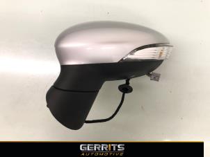 Used Wing mirror, left Ford Fiesta 6 (JA8) 1.0 SCI 12V 80 Price € 124,99 Margin scheme offered by Gerrits Automotive